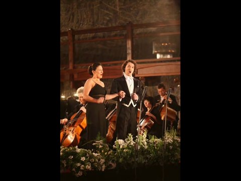 Gros FAIL d'un chanteur d'Opéra qui part en vrille!