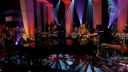 Elton John - The Bitch Is Back (LIVE)