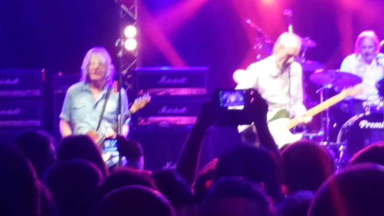 Status Quo Hammersmith Apollo 29th March 2014 Little Lady (part recorded)