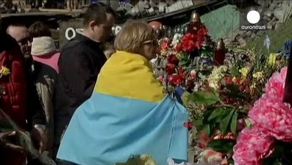 Kiev'de gösterilerde hayatını kaybedenler anıldı