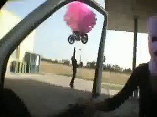 Balon İle Motorsikleti Uçurdular