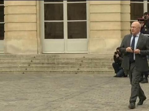 Matignon: Jean-Marc Ayrault a consulté plusieurs de ses ministres - 30/03