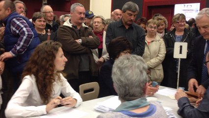 Annonce des résultats à Pont l'Evêque