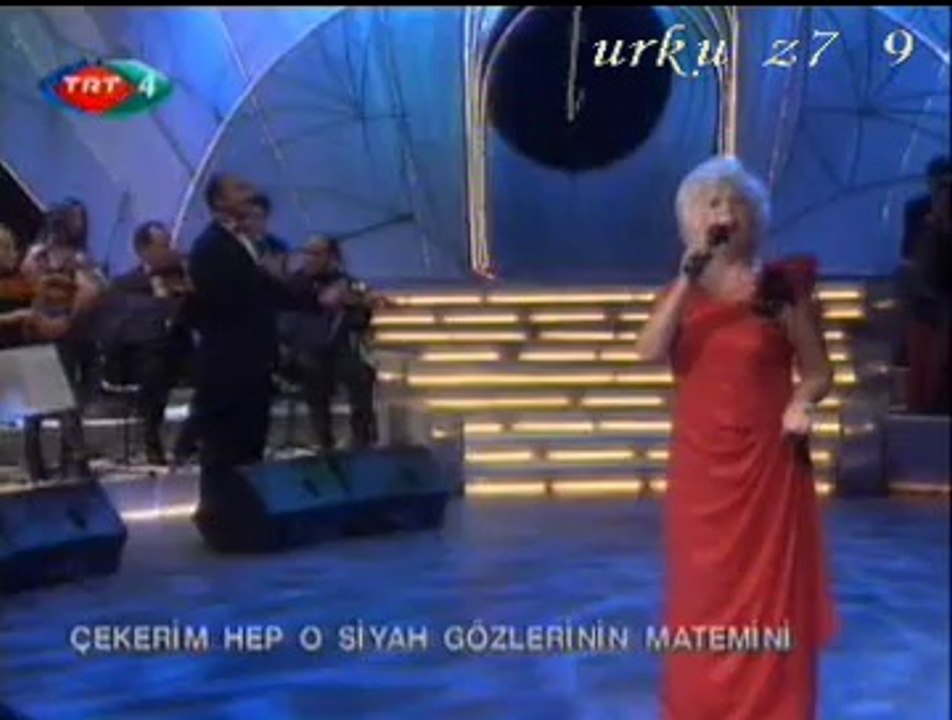 Mediha ŞEN SANCAKOĞLU-Görmedim Ömrümün Âsûde Geçen Bir Demini