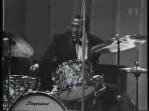 Elvin Jones Trio 1968 - Village Dreams