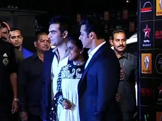 Salman pours a drink and never takes a single sip- Salim Khan