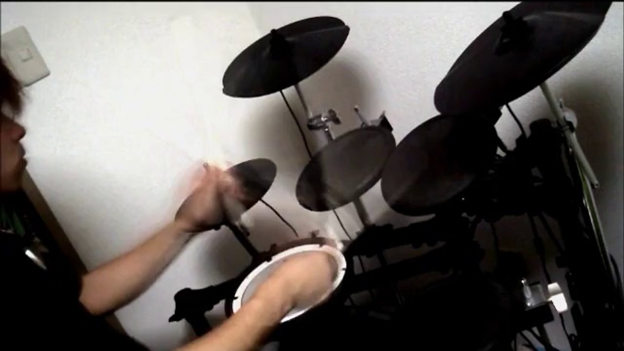 【ドラム】【きんいろモザイク EDテーマ】Your voice　叩いてみたました。 "kiniro mozaic Ending theme"