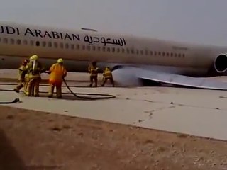 Saudi MD-90 emergency landing and crash at desert
