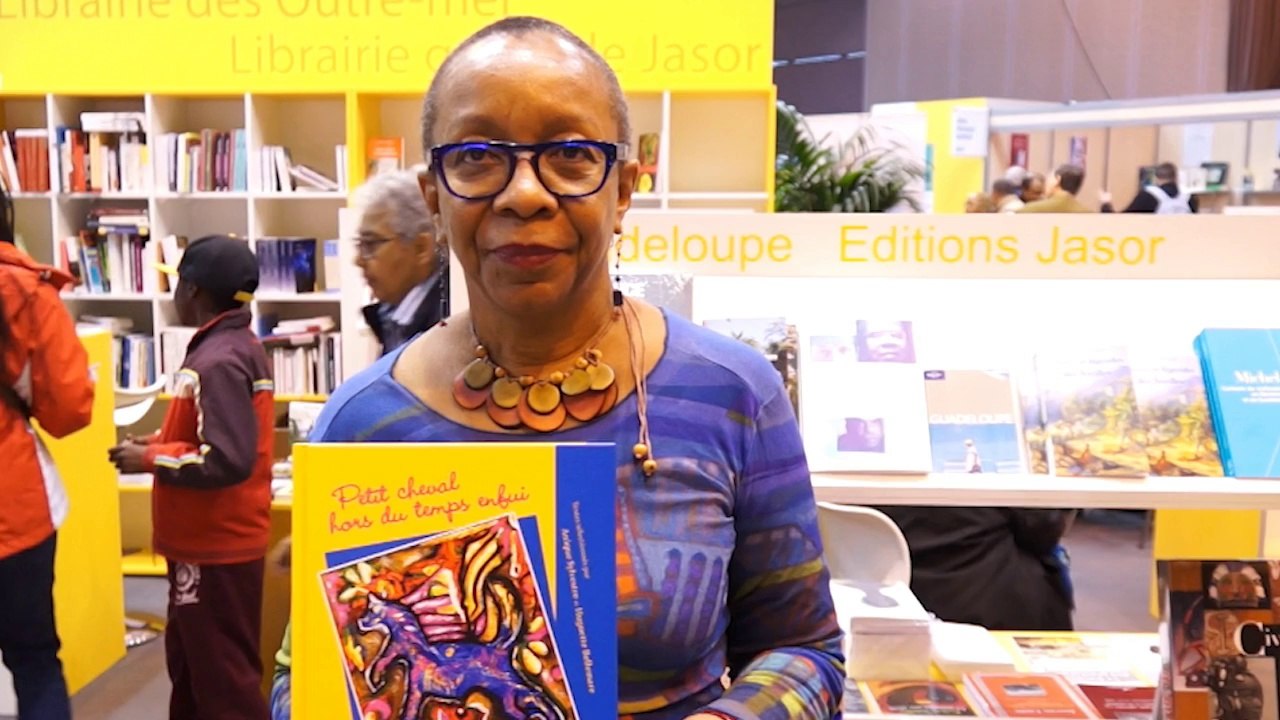 Rencontre avec Régine Jasor, au Salon du livre de Paris avec le ministère des Outre-mer