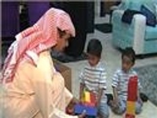 "كيان" مجموعة تطوعية تهتم بقضايا الأيتام بالكويت