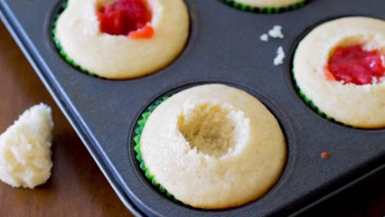 Making Bozzuto s Signature 25th Anniversary Cupcake