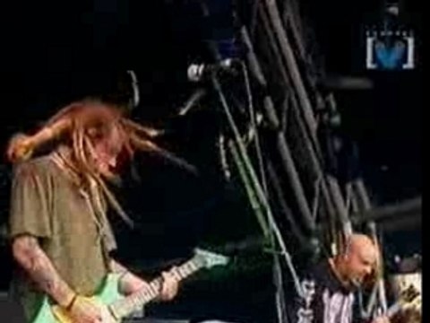 Soulfly - Eye For An Eye (Live)