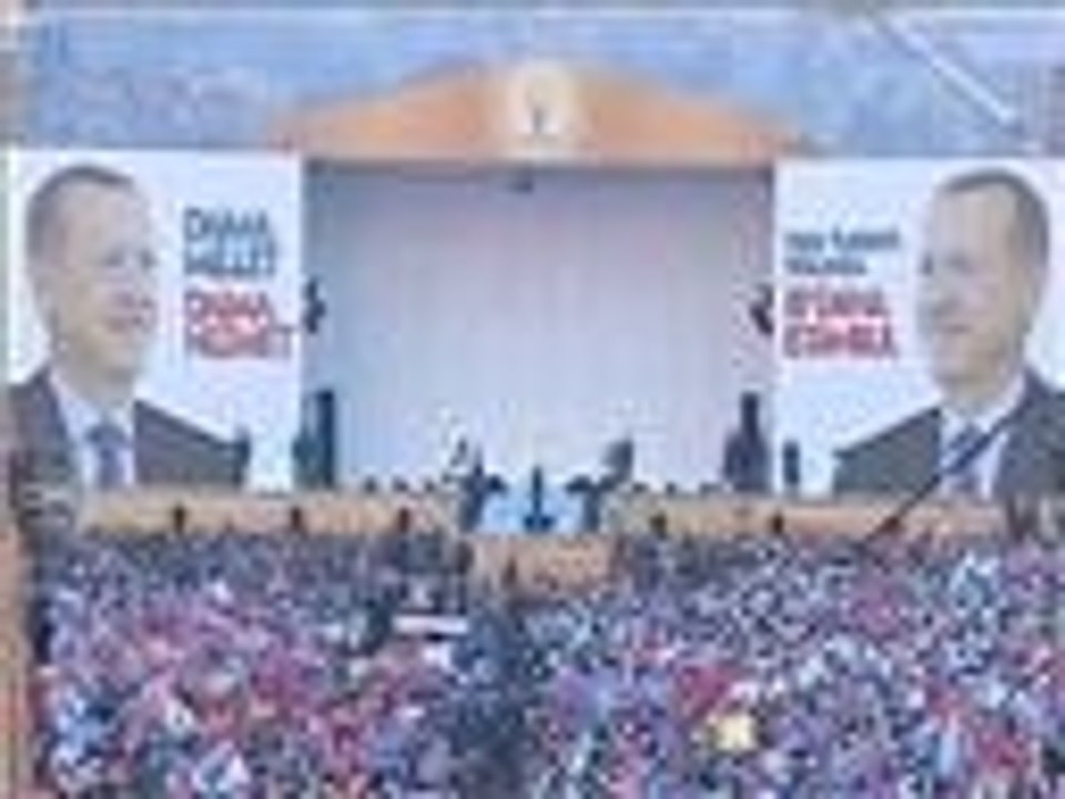 أردوغان يتوعد خصومه بعد فوز حزبه