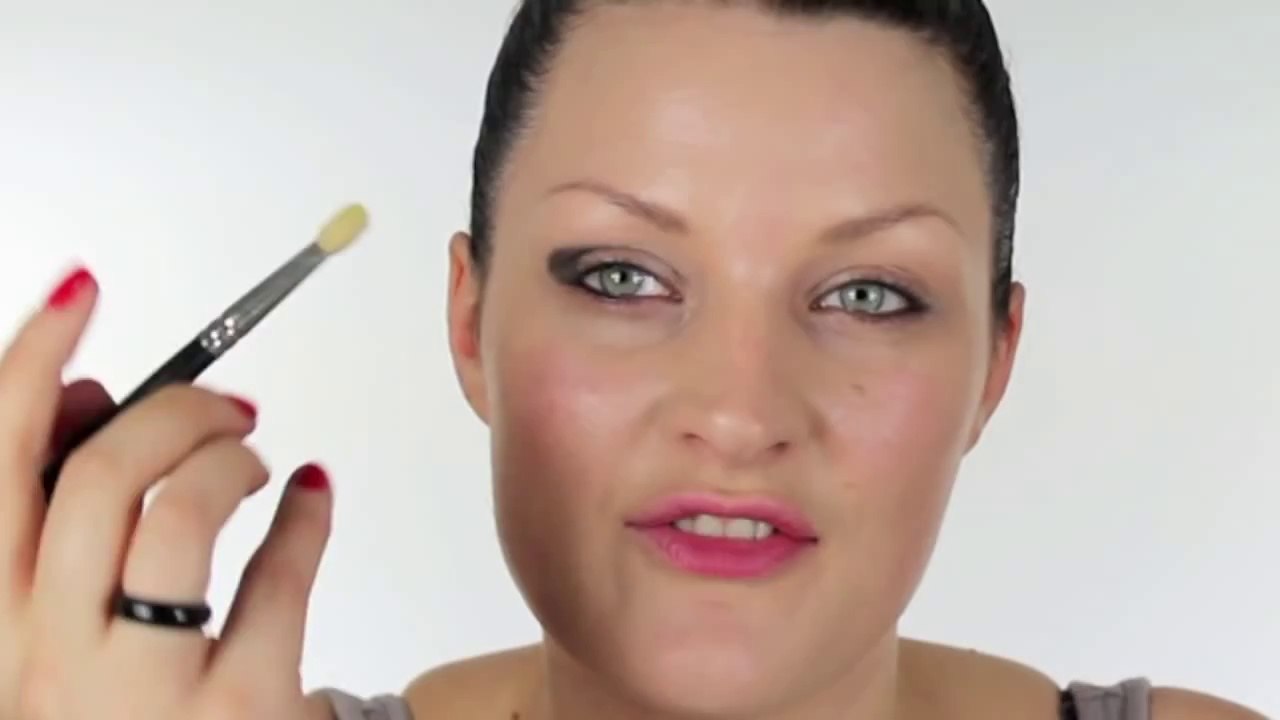 EASY ALESHA DIXON MAKE-UP