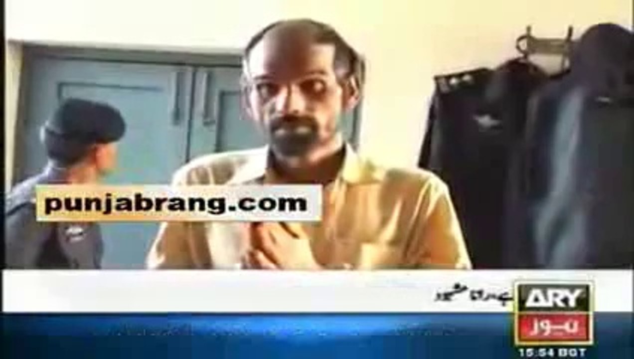 Two men caught by eating dead bodies from the graveyard4