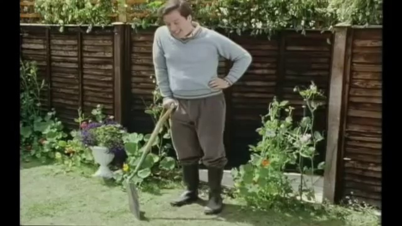 One Foot In The Grave_ Series 2 Ep 4 - Who Will Buy_ (BBC)