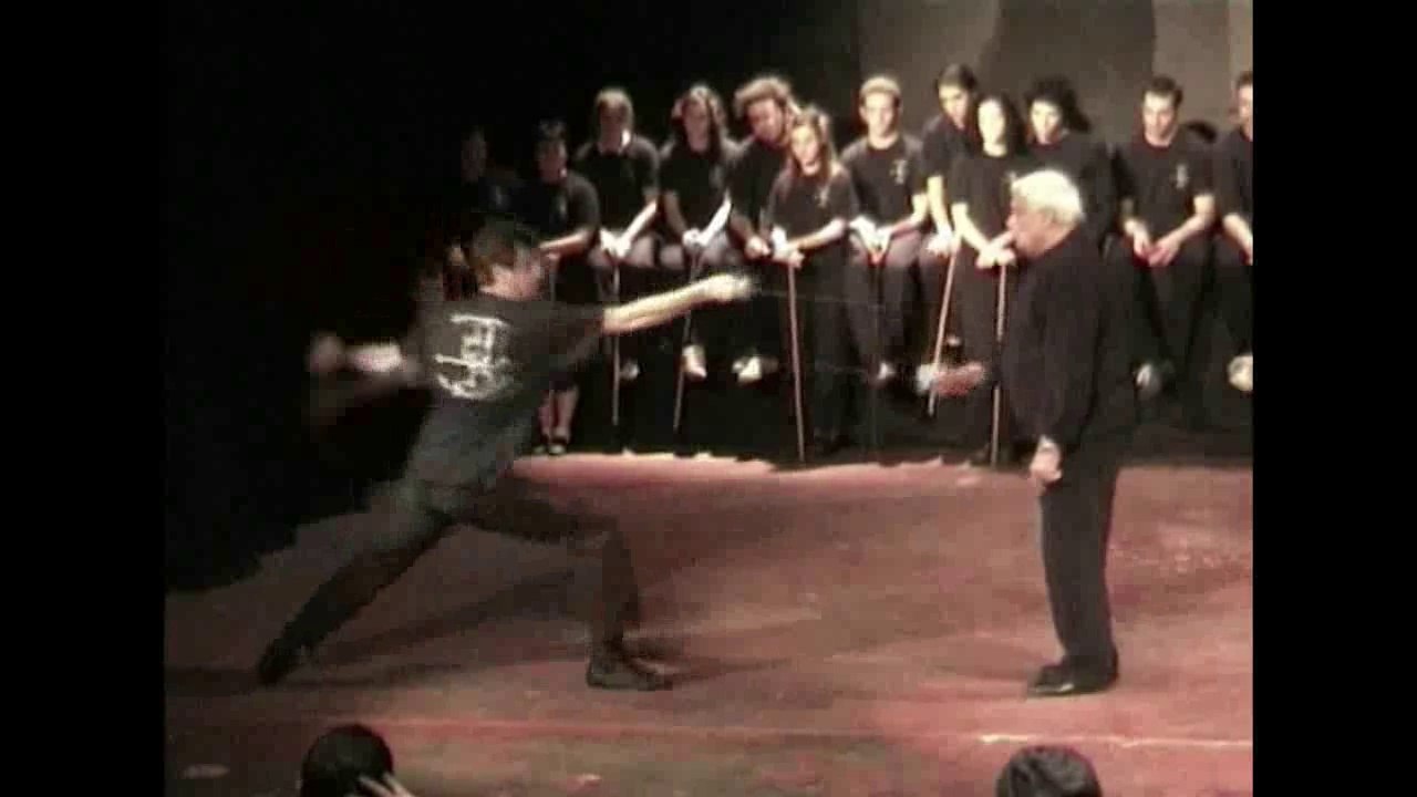 Leçon d'escrime artistique de Maître Heddle-Roboth