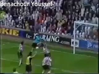 Hassan Kachloul vs Arsenal - Premier League - matchday 38 - 2000-2001