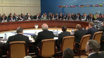 NATO sees no Russian troop pullout from Ukraine border