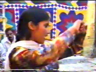 MRTJGPK.CLIP.14-choodi jo khanki haath me.