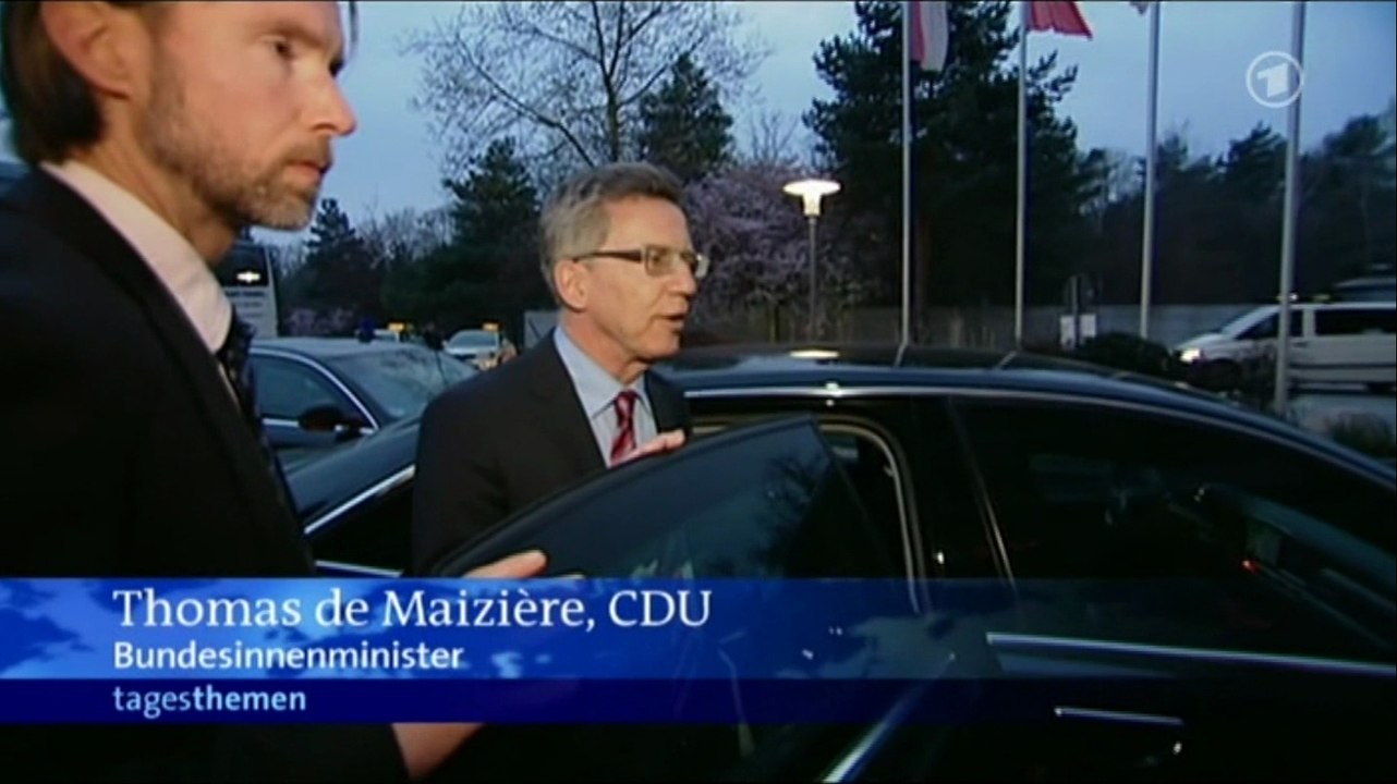 Ein Minister in Sektlaune