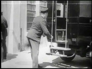 Laurel & Hardy 1930 Les Deux Cambrioleurs.Fr