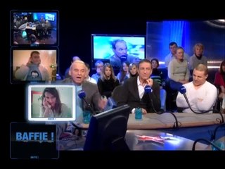 Sophie, la candidate au Mister Tchatche, est une bombe atomique chez Laurent Baffie