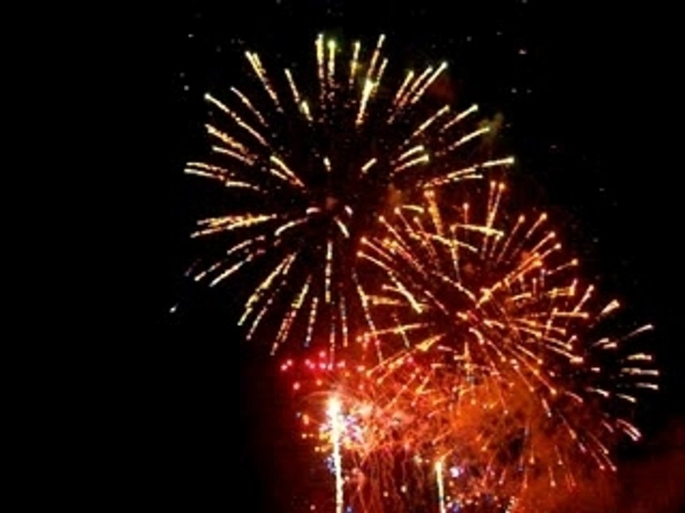 Double Bouquet final d'un feu artifice