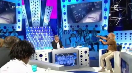 Jonathan Lambert en riverain qui râle contre le Festival de