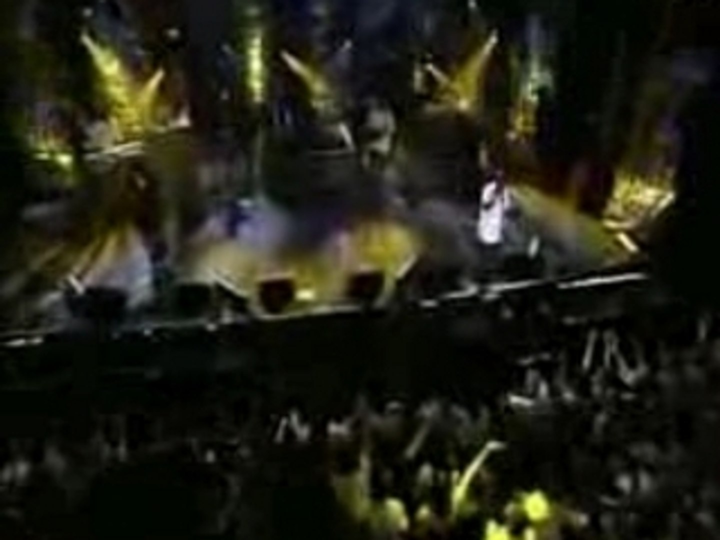 ⁣Akon - Ghetto LIVE