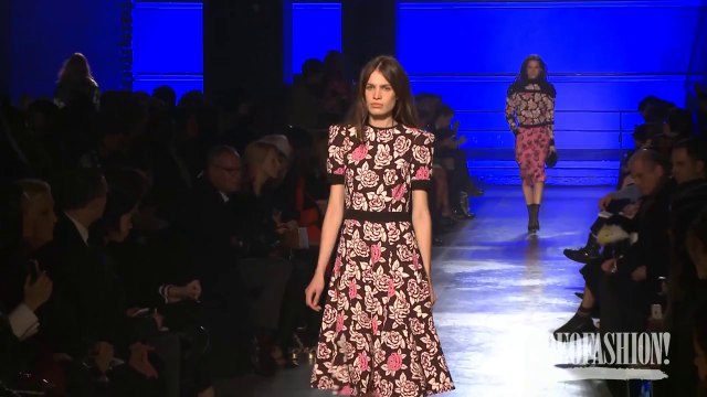 FIRST LOOK: Emanuel Ungaro Fall 2014 Paris Fashion Week | Videofashion