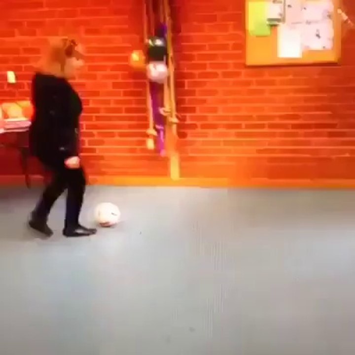 She Vs Ronaldo