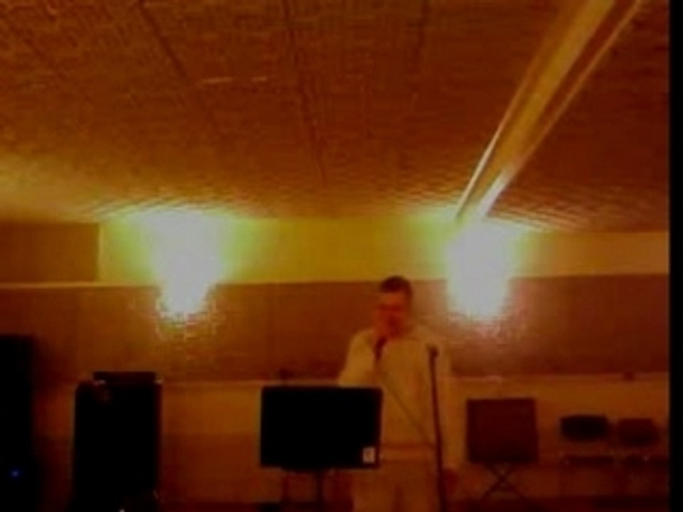 SENIN O GOZLERIN VARYA ( 1 )