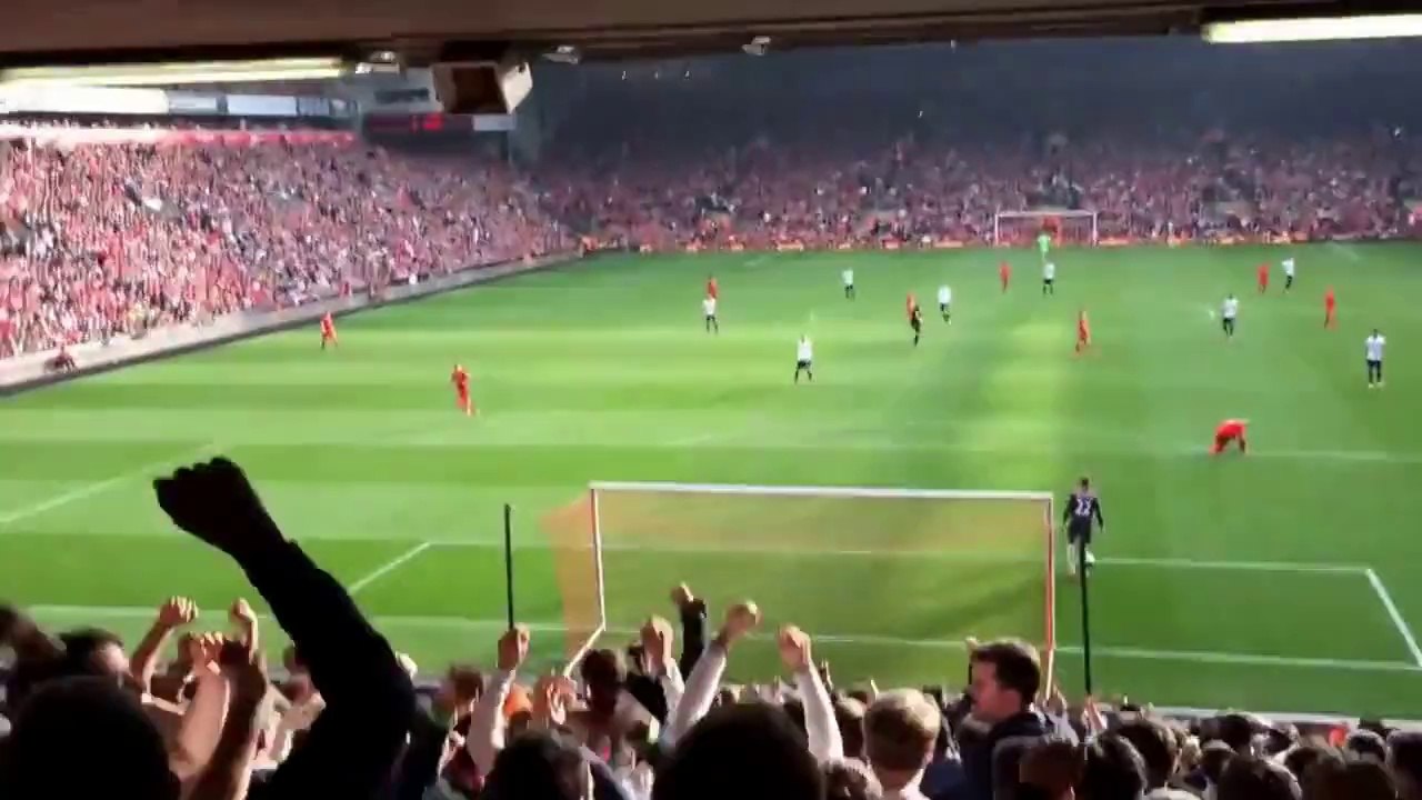 Un chant de supporters hilarant... bravo Tottenham!