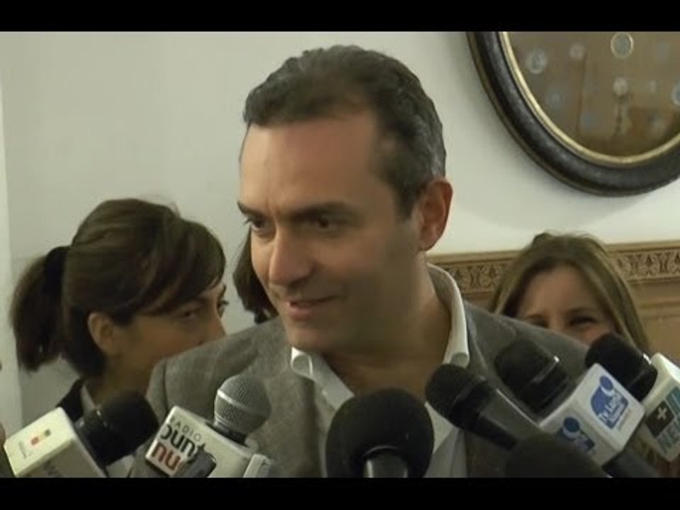 Napoli - Stadio, De Magistris rassicura: "La squadra giocherà in città" (01.04.14)