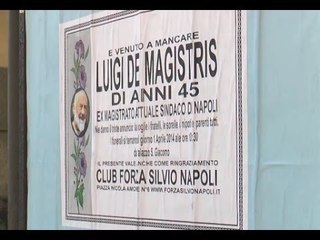 Napoli - "De Magistris morto", il pesce d'aprile dei berlusconiani (01.04.14)