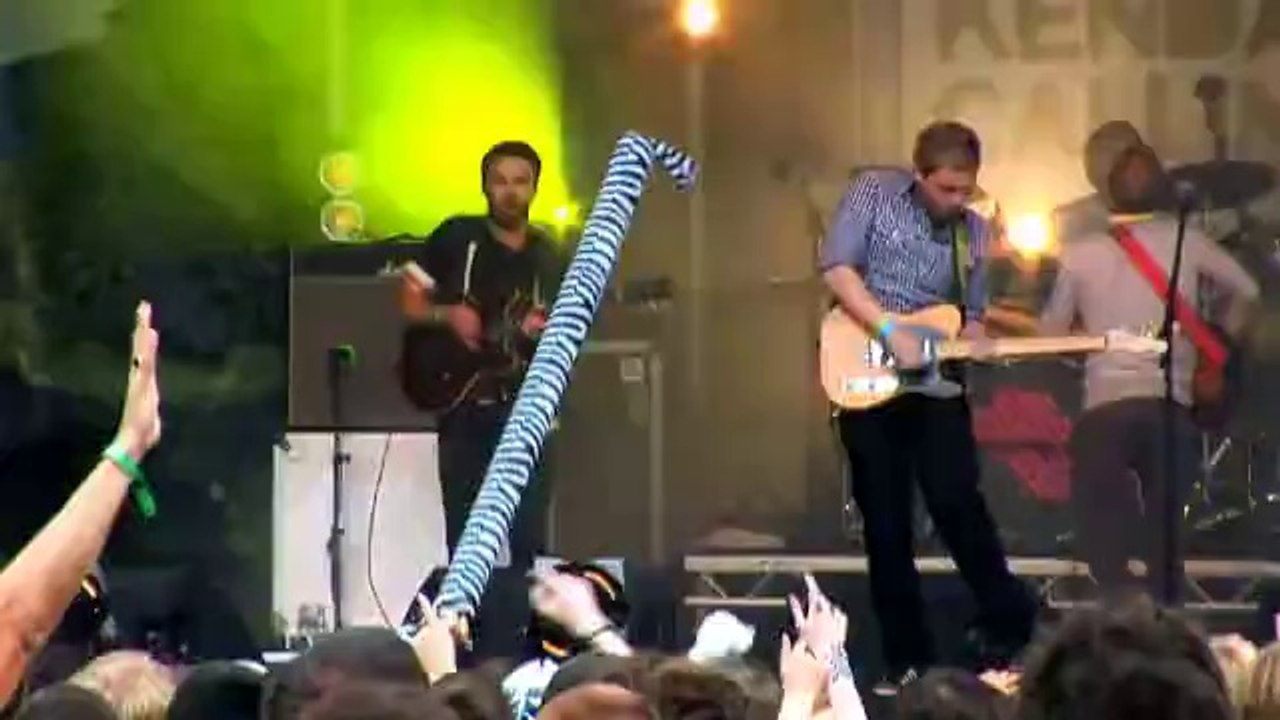 KENDAL CALLING 2009 // The Sunshine Underground - Commercial Breakdown