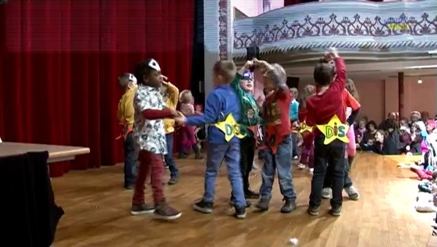 Carnaval à l'école Saint Joseph du Cateau