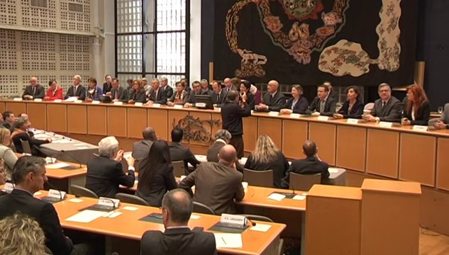 Retour sur l’élection à la Mairie du Havre : Edouard Philippe élu au premier tour nomme ses adjoints