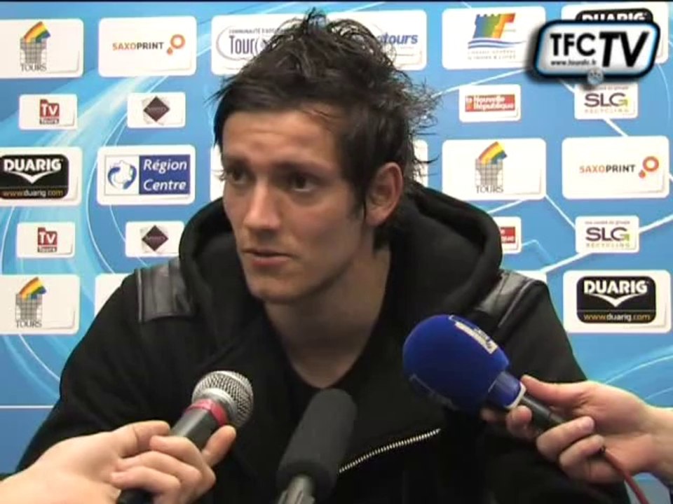 Tours FC - Auxerre "l'AJA, une équipe solide" (B. Leroy)