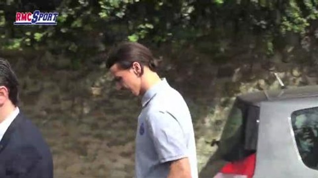 Football / Les Parisiens en balade au château de Versailles - 02/04