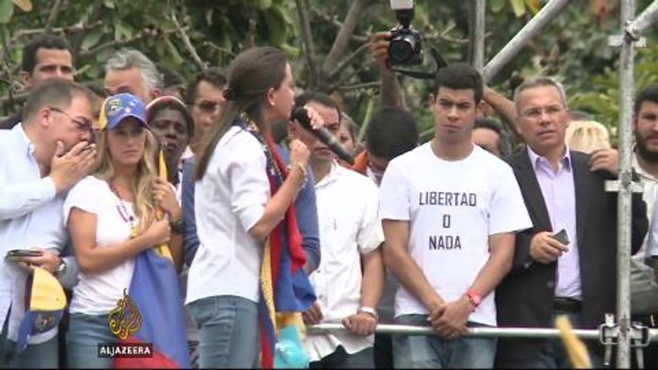 Violent protests in Venezuela continue