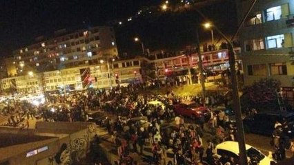 Massive earthquake off Chile sparks tsunami