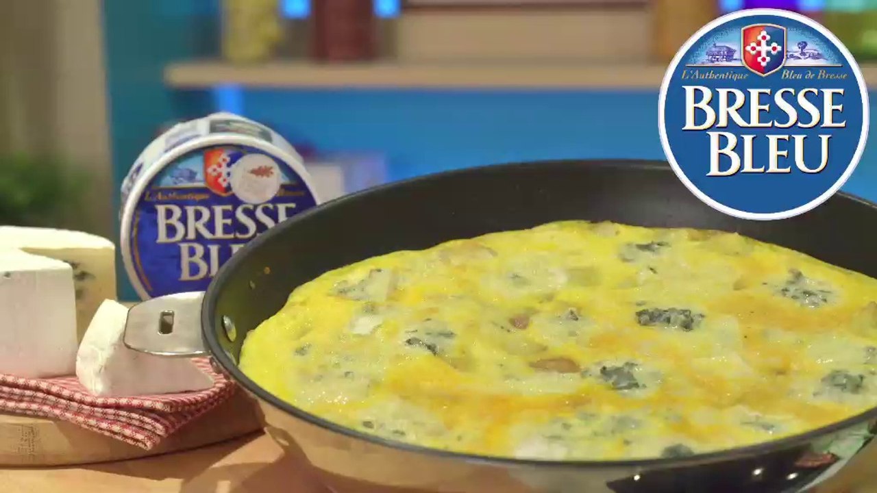 Recette d'Omelette aux pommes de terre et au Bresse Bleu - 750 Grammes