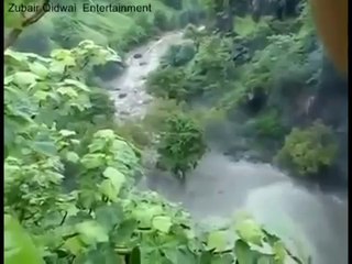 Shocking waterfall accident Where five people going to die in water at uttarkhand flood