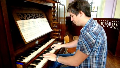 Montzen: Thomas compose des musiques de films à l’orgue