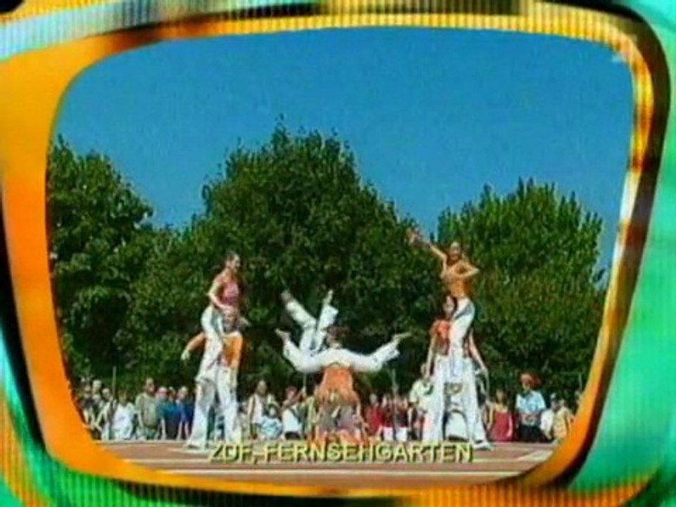 ZDF Fernsehgarten 2003 - Tanzgruppe Fail 'Die Another Day'