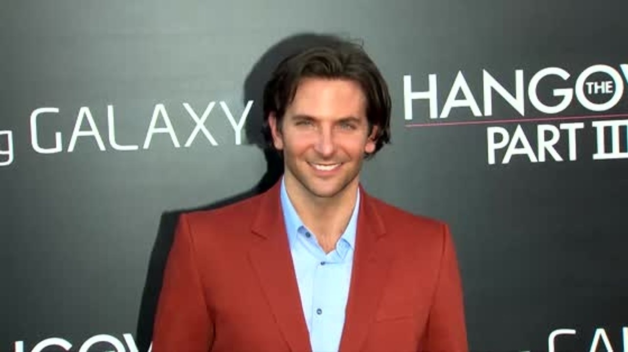 Bradley Cooper Apparently Set Up Obama's Appearance on 'Between Two Ferns'