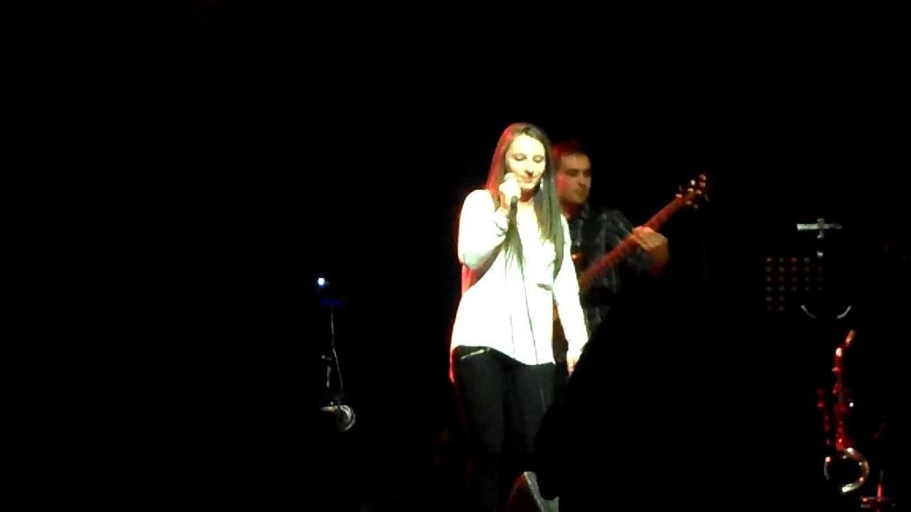 2014 03 01 - Gala chant Lola (1/2) - chapeau rouge - Carcassonne