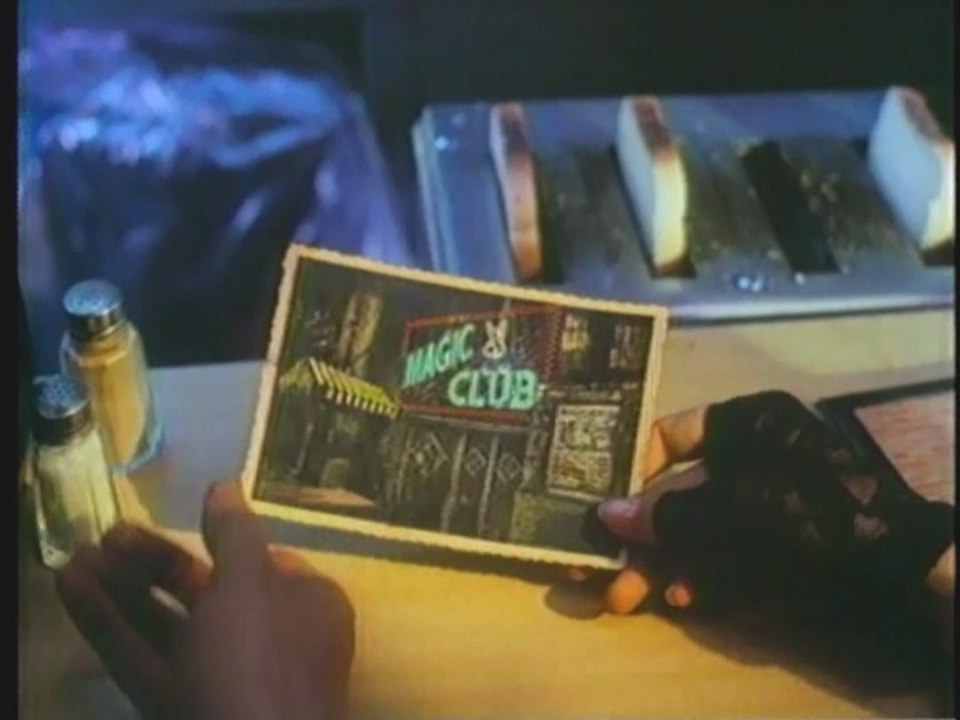 Madonna-IntoTheGroove-(musicvideos-hq.net)